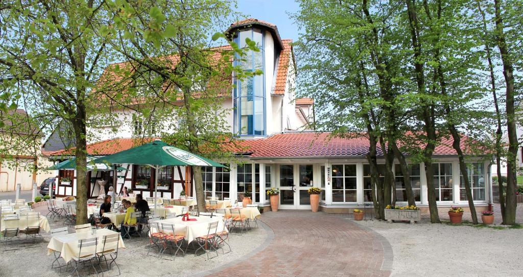 Burghotel Muenzenberg Экстерьер фото